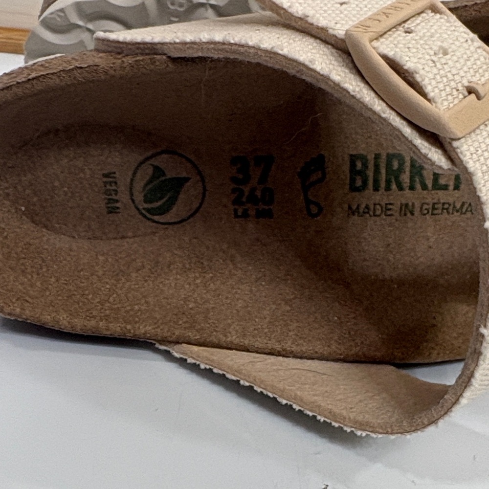 Birkenstock Gizeh Thong Sandals in Beige Canvas Like New Vegan footbed - Picture 9 of 9